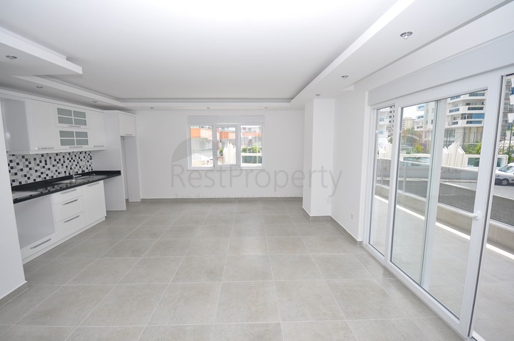 Новый готовый комплекс квартир в Махмутларе