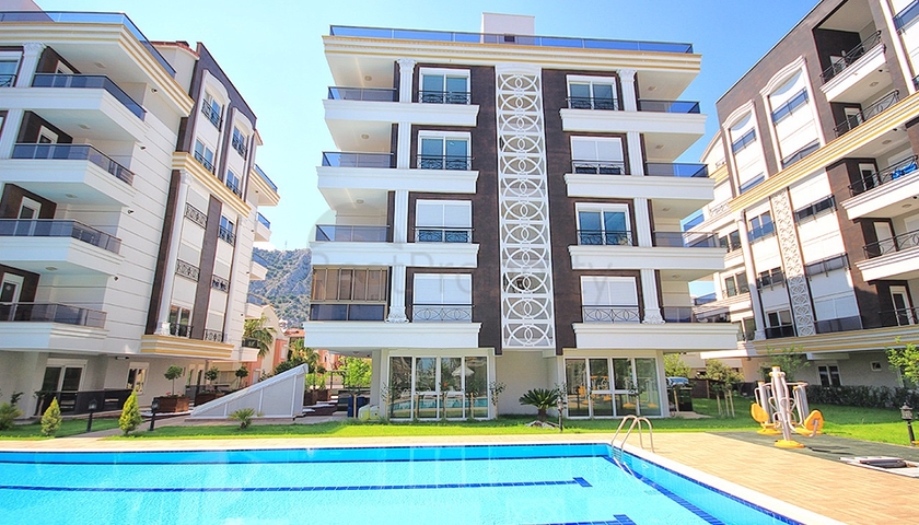 Пентхаус 2+1 в новом комплексе с видом на горы