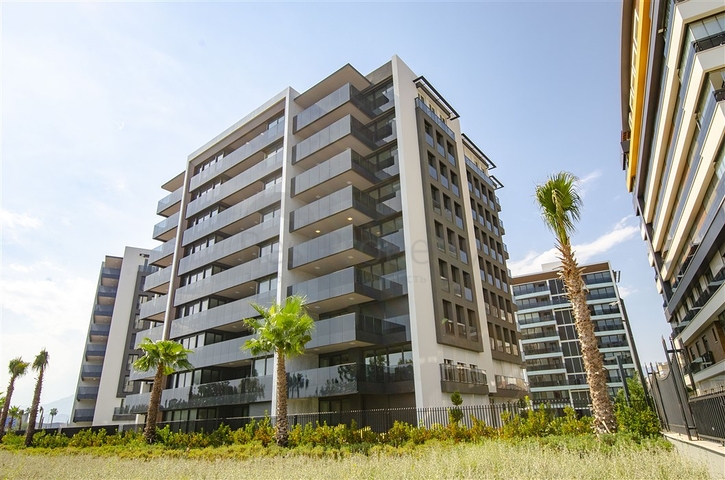 Уникальный проект на первой береговой линии в Анталии