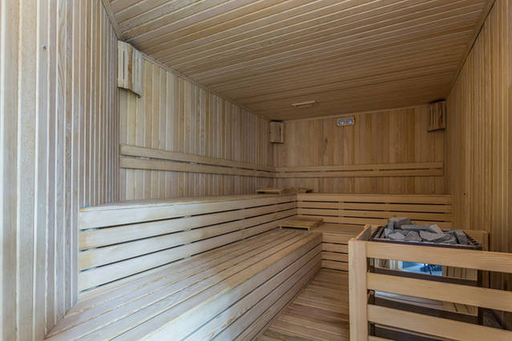 Меблированный пентхаус 2+1 с видом на горы в Анталии