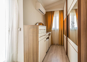 Меблированный пентхаус 2+1 с видом на горы в Анталии