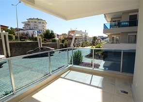 Трехкомнатные апартаменты на аренду в Авсалларе