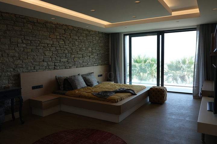 Проект элитных вилл с видом на старинную крепость и море в центре Бодрума