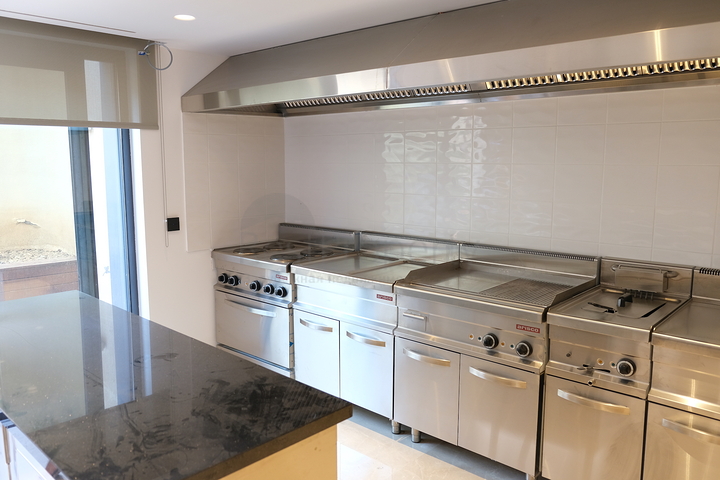 Проект элитных вилл с видом на старинную крепость и море в центре Бодрума