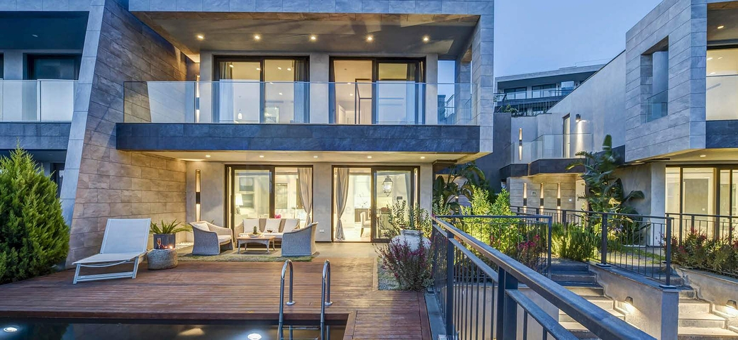 Виллы и пентхаусы с видом на крепость Бодрума