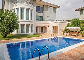 Виллы с видом на море и собственным садом