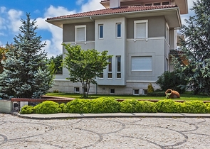 Виллы с видом на море и собственным садом