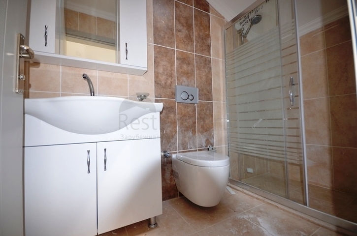 Вилла 3+1 в окружении зелени в Фетхие