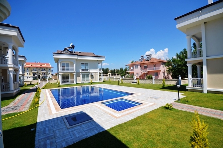 Вилла 3+1 в окружении зелени в Фетхие