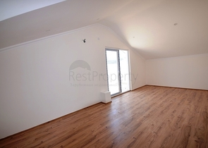 Вилла 3+1 в окружении зелени в Фетхие