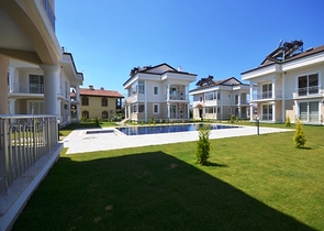 Вилла 3+1 в окружении зелени в Фетхие