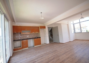 Вилла 3+1 в окружении зелени в Фетхие