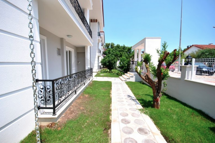 Квартира 1+1  с видом на горы в Асланбуджаке Кемере