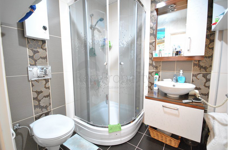 Квартира 1+1 с мебелью в комплексе в Кемере