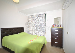 Квартира 1+1 с мебелью в комплексе в Кемере