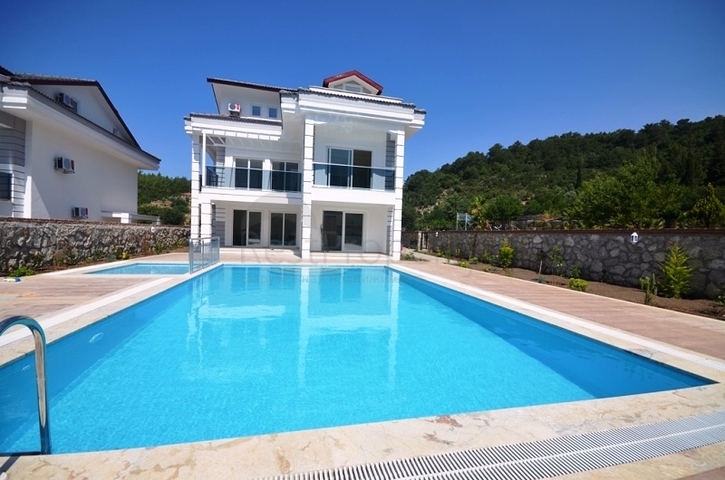 Вилла для большой семьи в Фетхие