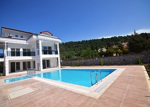 Вилла для большой семьи в Фетхие