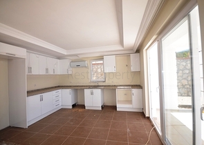 Вилла для большой семьи в Фетхие