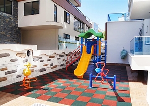 Двухкомнатные апартаменты в 150 метрах от моря