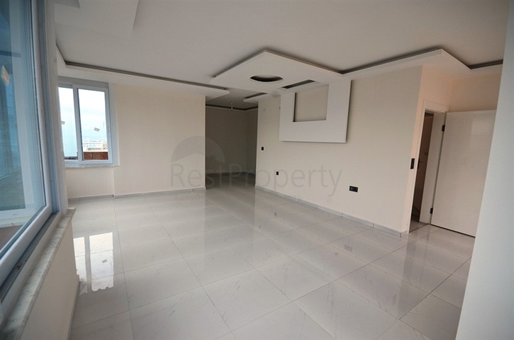 Пентхаус 3+1 с просторной террасой