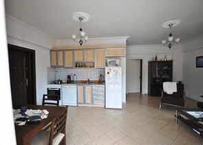 Квартира 2+1 с мебелью в Чамьюва Кемере 300 м до моря