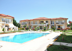 Квартира 2+1 с мебелью в Чамьюва Кемере 300 м до моря