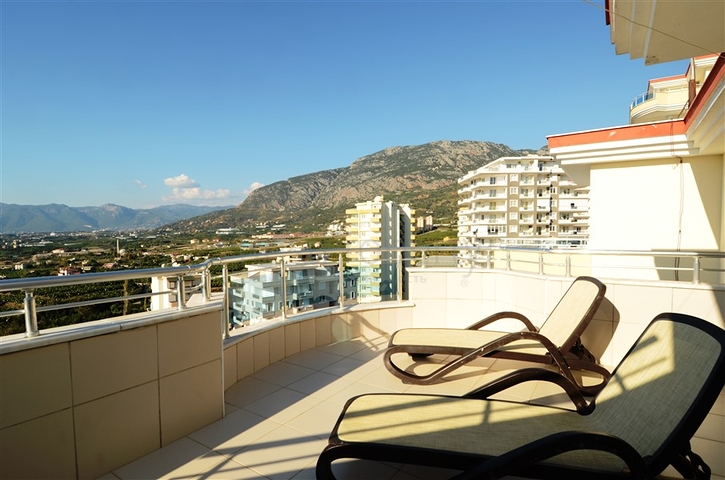 Дуплекс для большой семьи в Махмутларе