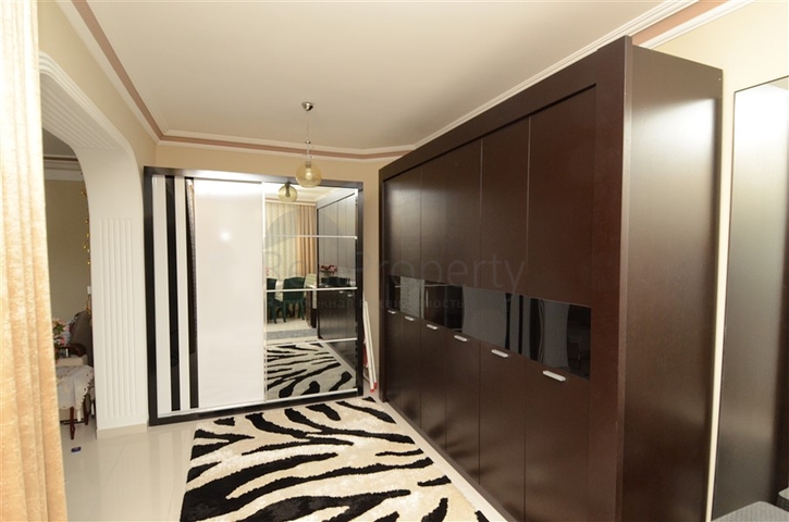 Дуплекс для большой семьи в Махмутларе