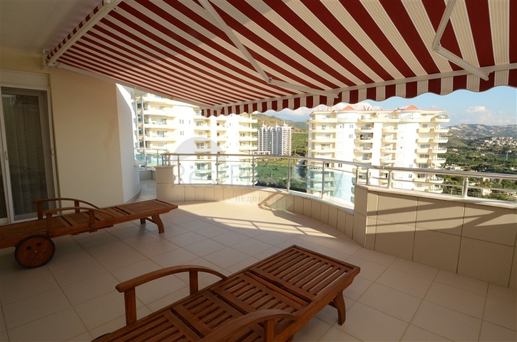 Дуплекс для большой семьи в Махмутларе