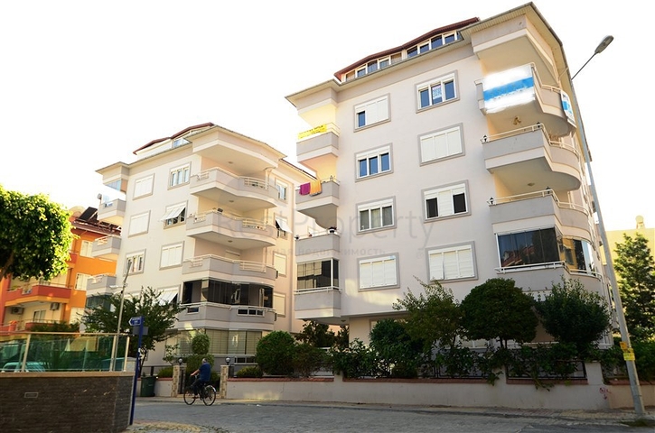 Квартира-дуплекс в европейском районе Оба