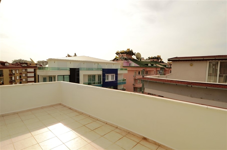 Квартира-дуплекс в европейском районе Оба