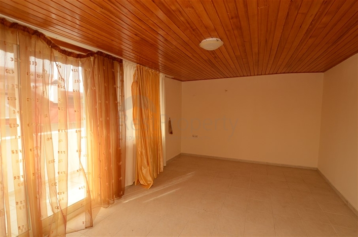 Квартира-дуплекс в европейском районе Оба