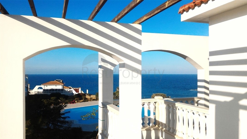 Апартаменты с прямым видом на море в Северном Кипре