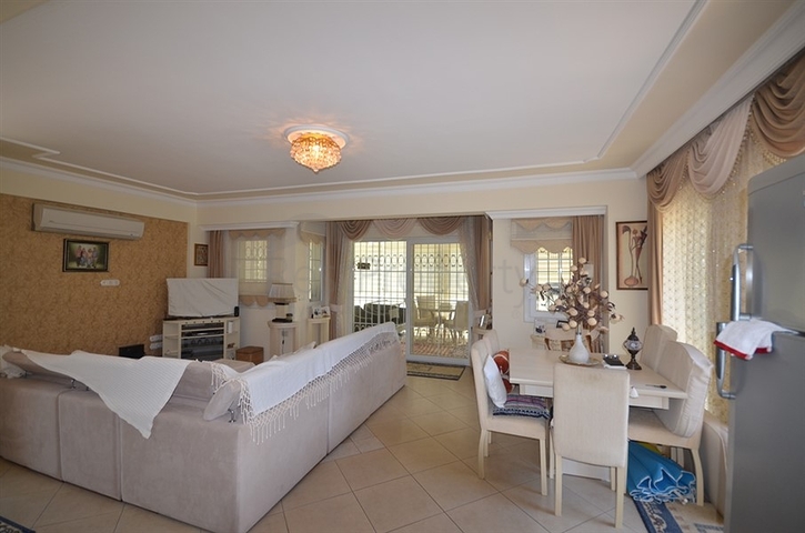 Элегантная вилла в курортном городе Фетхие