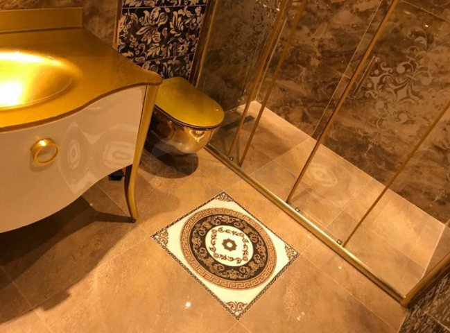 Люкс вилла 5+2 с частным бассейном в самом центре Кемера