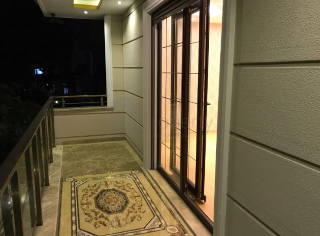 Люкс вилла 5+2 с частным бассейном в самом центре Кемера