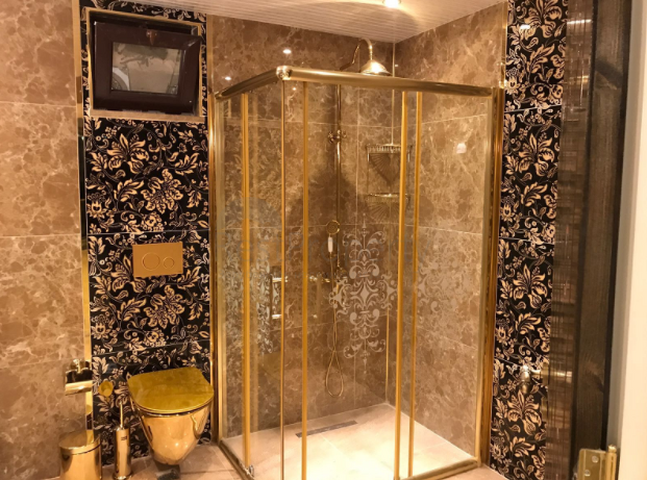 Люкс вилла 5+2 с частным бассейном в самом центре Кемера