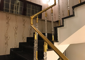 Люкс вилла 5+2 с частным бассейном в самом центре Кемера