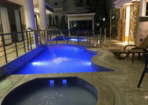 Люкс вилла 5+2 с частным бассейном в самом центре Кемера