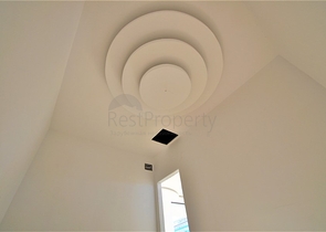 Отличное предложение от компании РестПроперти – просторная вилла на этапе строительства.