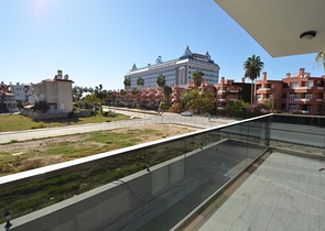 Отличное предложение от компании РестПроперти – просторная вилла на этапе строительства.