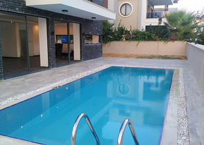 Отличное предложение от компании РестПроперти – просторная вилла на этапе строительства.