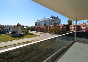 Отличное предложение от компании РестПроперти – просторная вилла на этапе строительства.