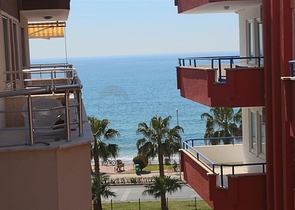 Квартира 2+1 на первой береговой линии с видом на море.