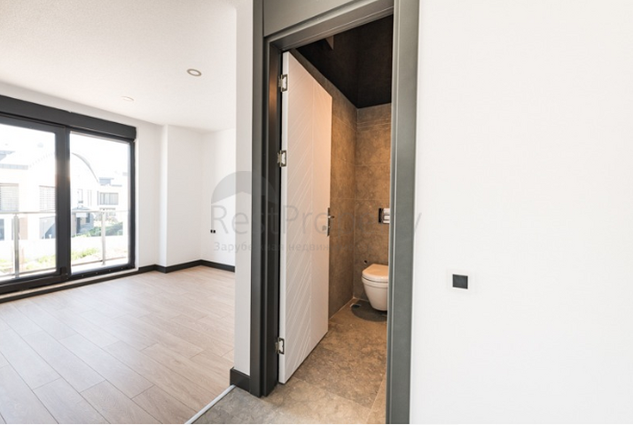 Элитный комплекс вилл в Анталии рядом с Боачай мариной