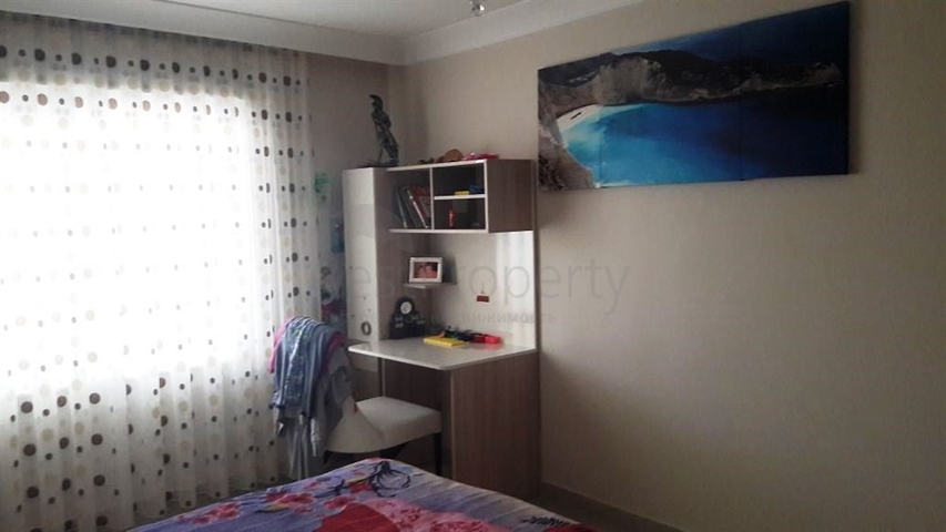 Просторная квартира в спокойном районе Махмутлара