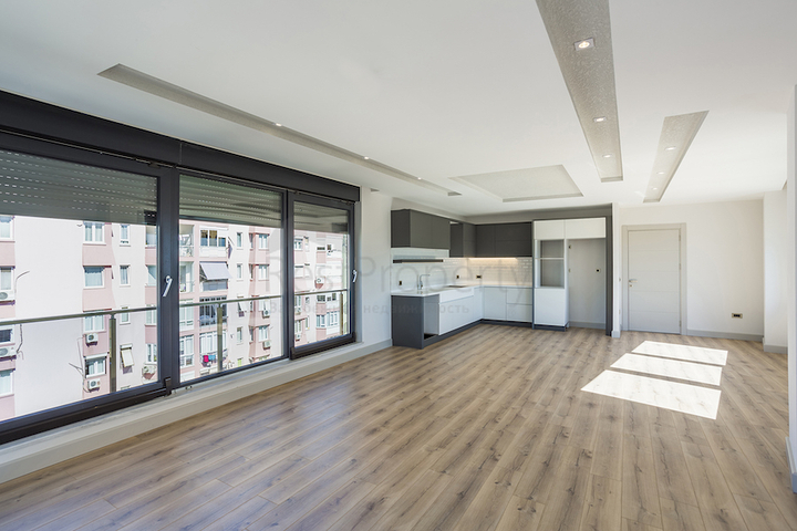 Квартиры 3+1 в центре Анталии 800 метров до моря