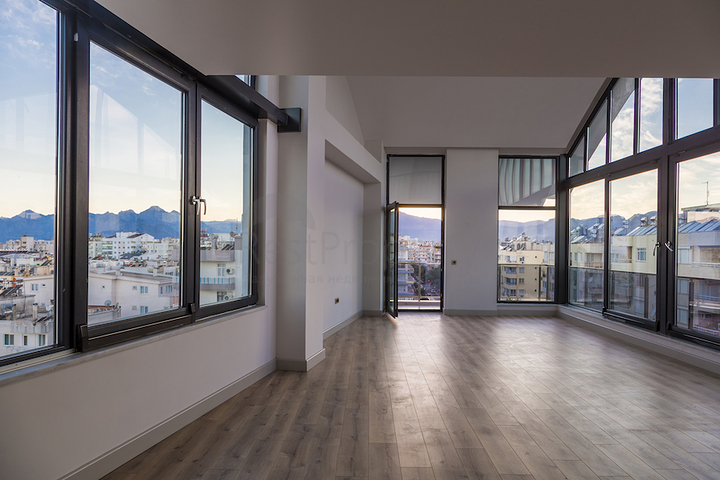 Квартиры 3+1 в центре Анталии 800 метров до моря