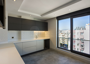 Квартиры 3+1 в центре Анталии 800 метров до моря