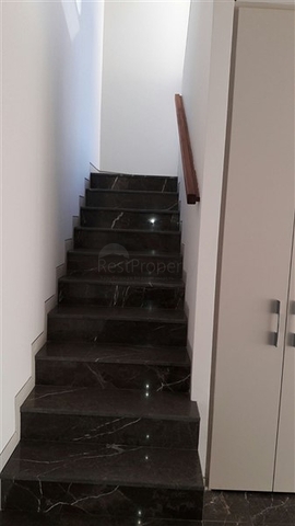 Просторный дуплекс для большой семьи в Измире